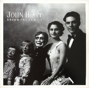 JOHN HIATT - Bring The Family