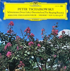 Herbert von Karajan - Tchaikovsky: Schwanensee Suite, Dornroschen Suite