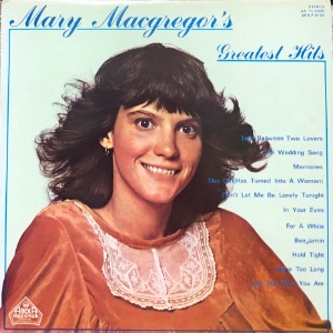 MARY MACGREGOR - GREATEST HITS (&quot;TORN BETWEEN TWO LOVERS&quot;)