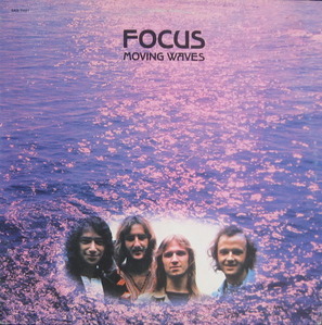 FOCUS - MOVING WAVES
