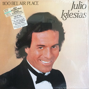 JULIO IGLESIAS - 1100 Bel Air Place (&quot;with DIANA ROSS, WILLIE NELSON , BEACH BOYS / HYPE STICKER&quot;)